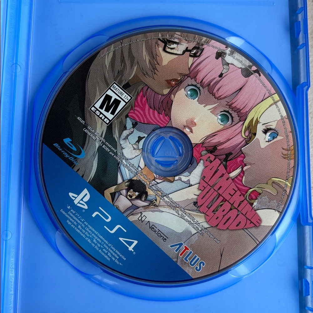 Catherine: Full Body PS4 Game Bundle w/ plushie - Picture 4 of 11